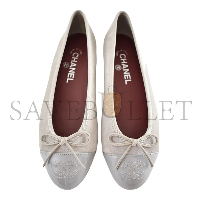 CHANEL GRAY SUEDE PATENT CC BOW TIE BALLET FLAT G02819